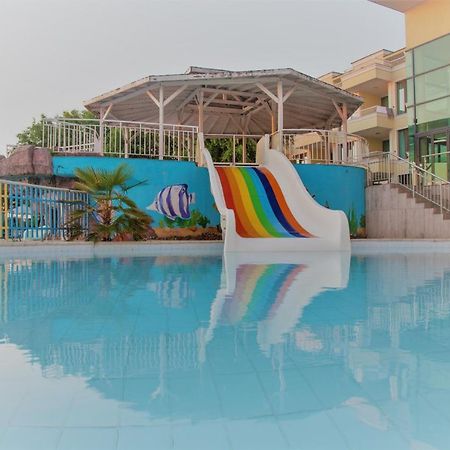 Hotel Perla Beach Club بريمورسكو المظهر الخارجي الصورة