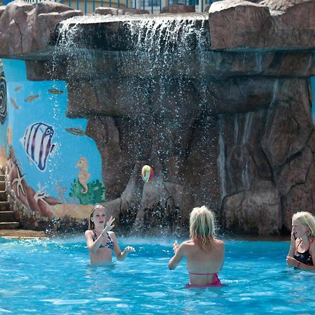 Hotel Perla Beach Club بريمورسكو المظهر الخارجي الصورة