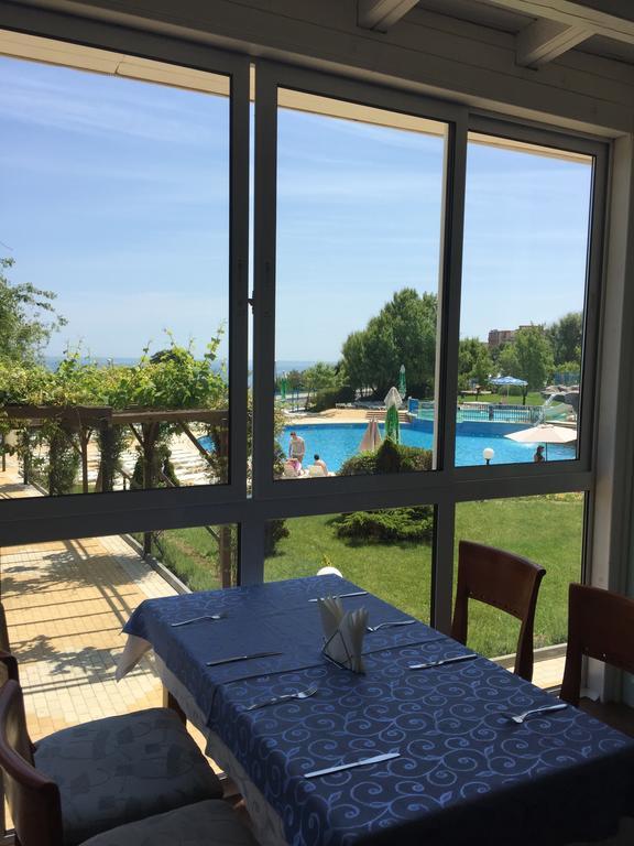 Hotel Perla Beach Club بريمورسكو المظهر الخارجي الصورة