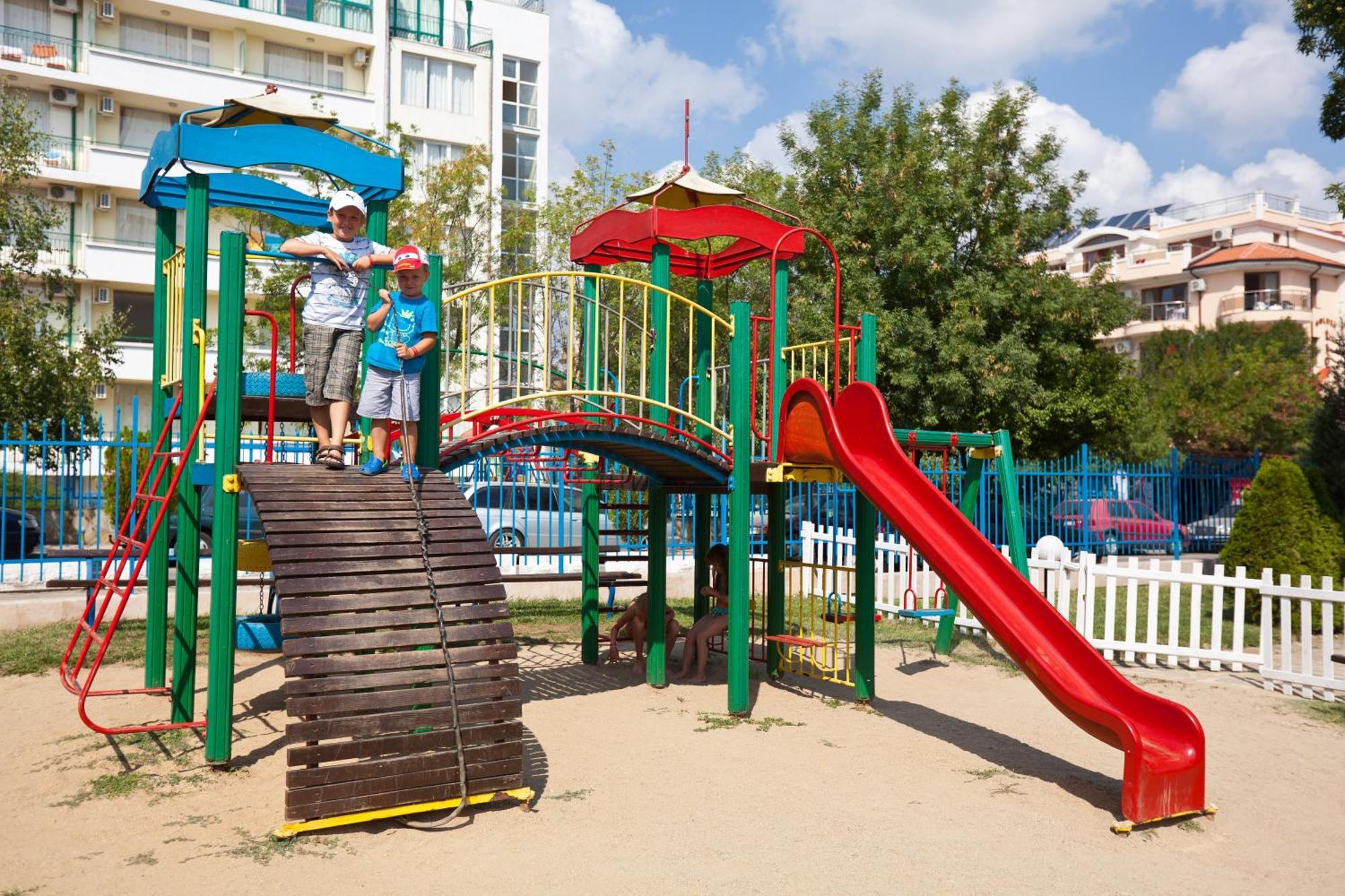 Hotel Perla Beach Club بريمورسكو المظهر الخارجي الصورة