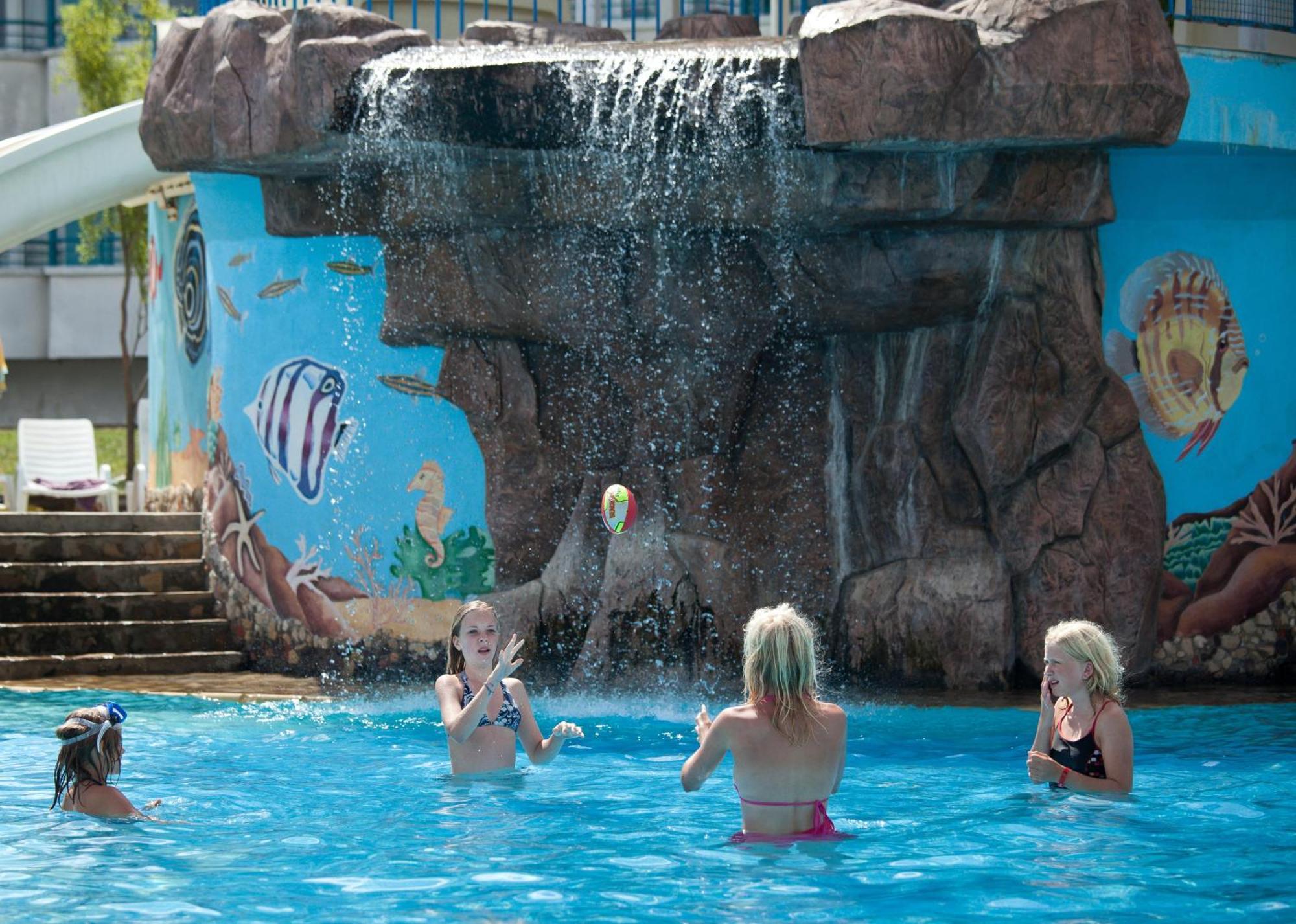 Hotel Perla Beach Club بريمورسكو المظهر الخارجي الصورة