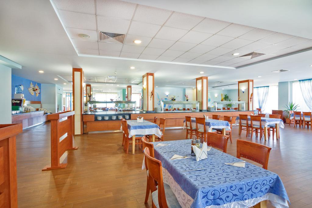 Hotel Perla Beach Club بريمورسكو المظهر الخارجي الصورة