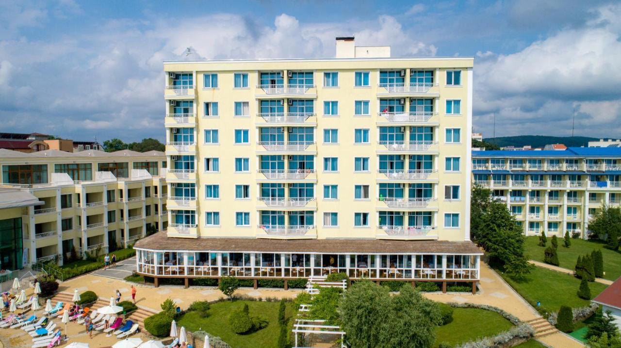Hotel Perla Beach Club بريمورسكو المظهر الخارجي الصورة