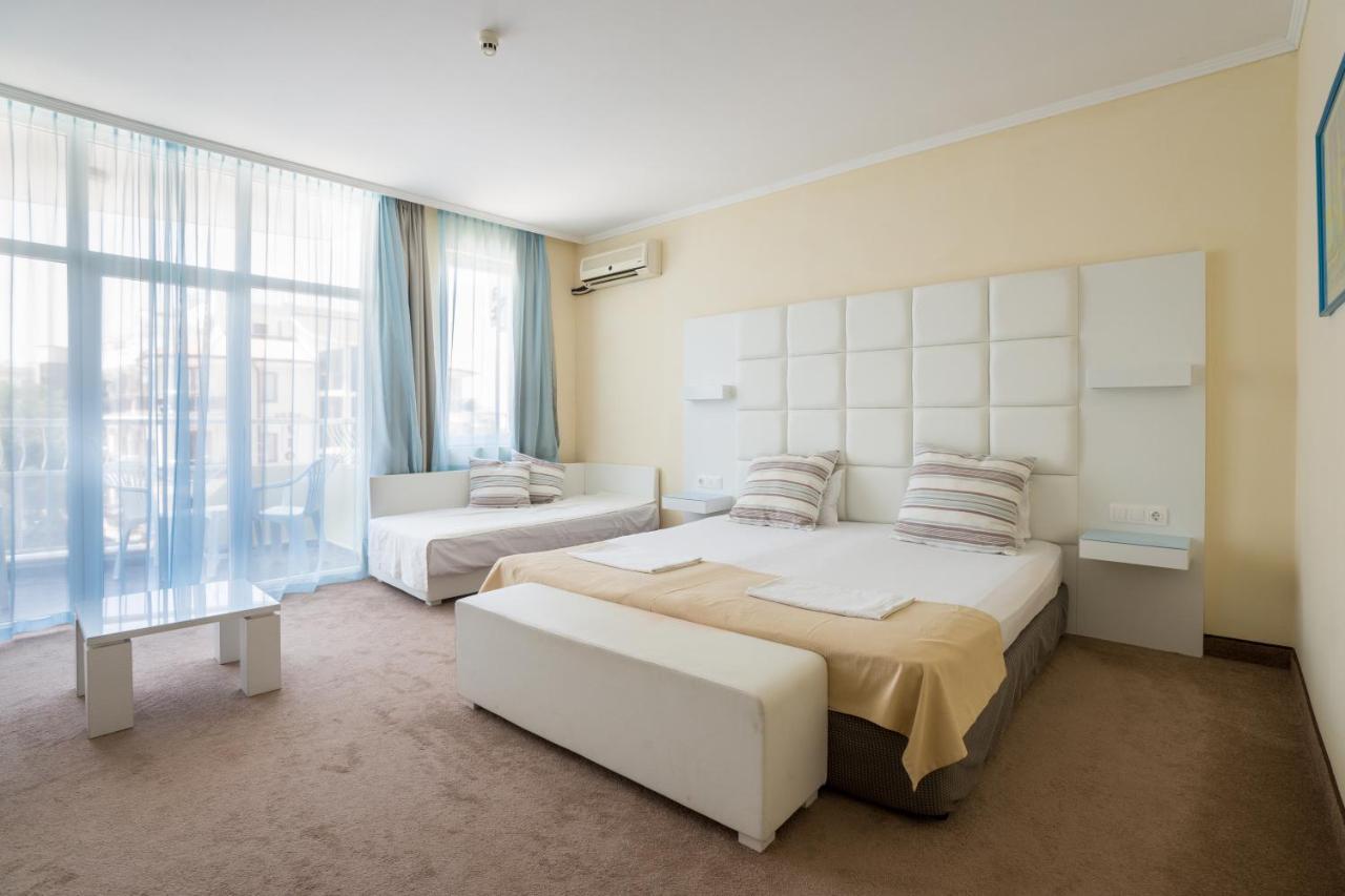 Hotel Perla Beach Club بريمورسكو المظهر الخارجي الصورة