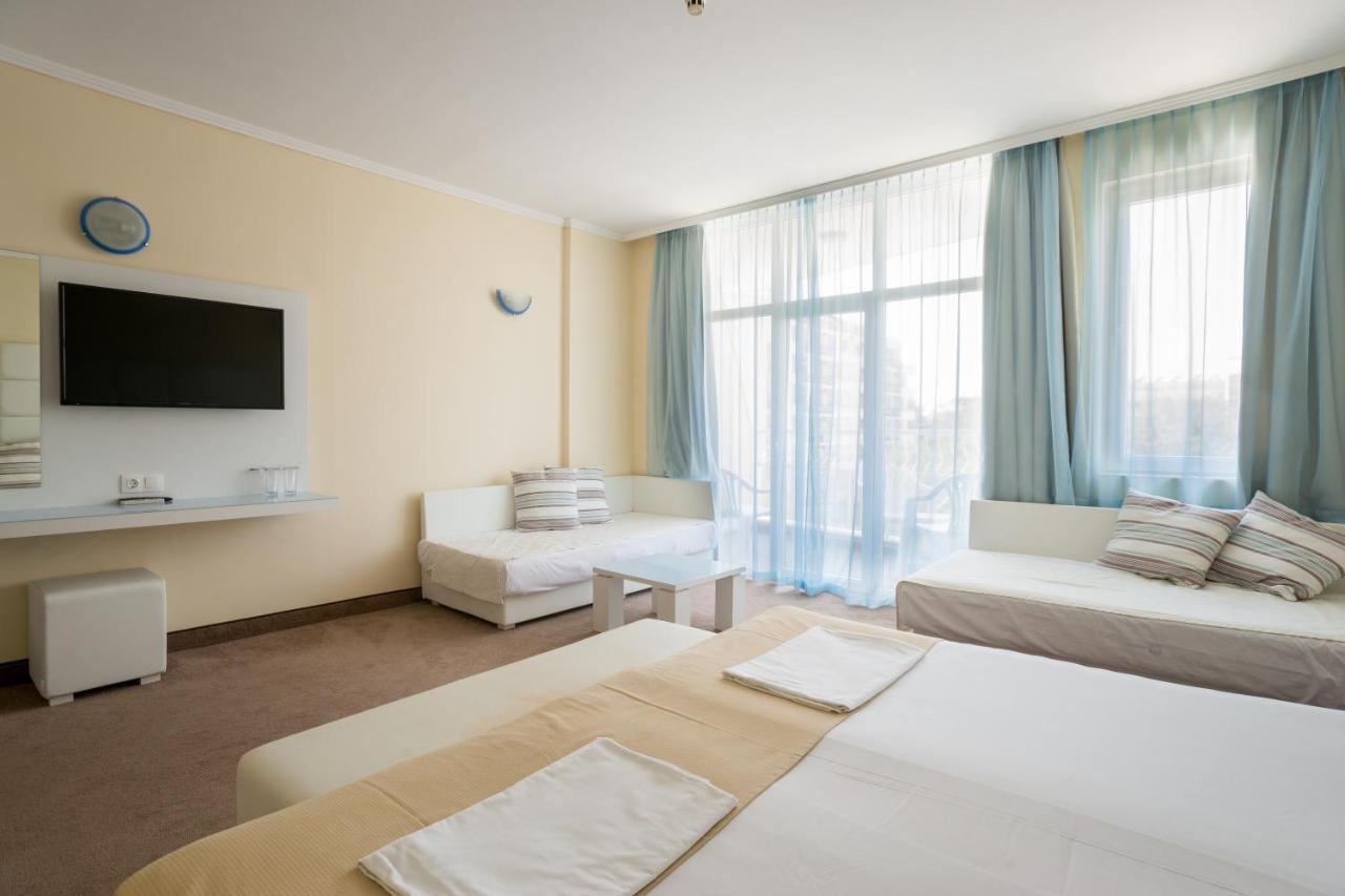Hotel Perla Beach Club بريمورسكو المظهر الخارجي الصورة