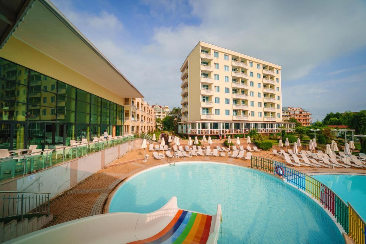 Hotel Perla Beach Club بريمورسكو المظهر الخارجي الصورة